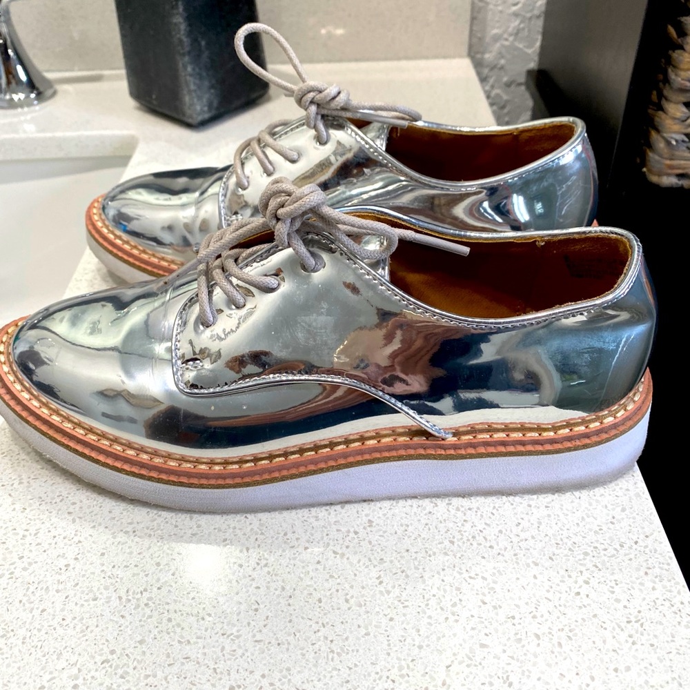 Only worn once